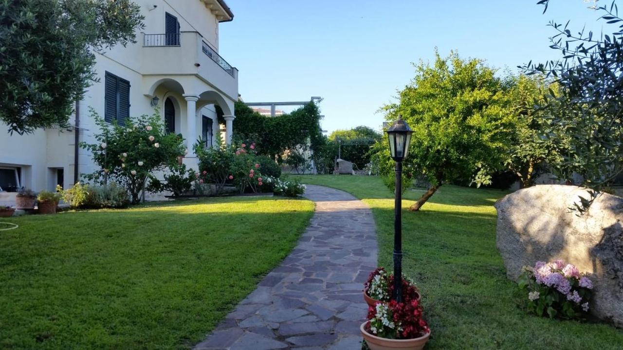 Villa Luce B&B 올비아 외부 사진
