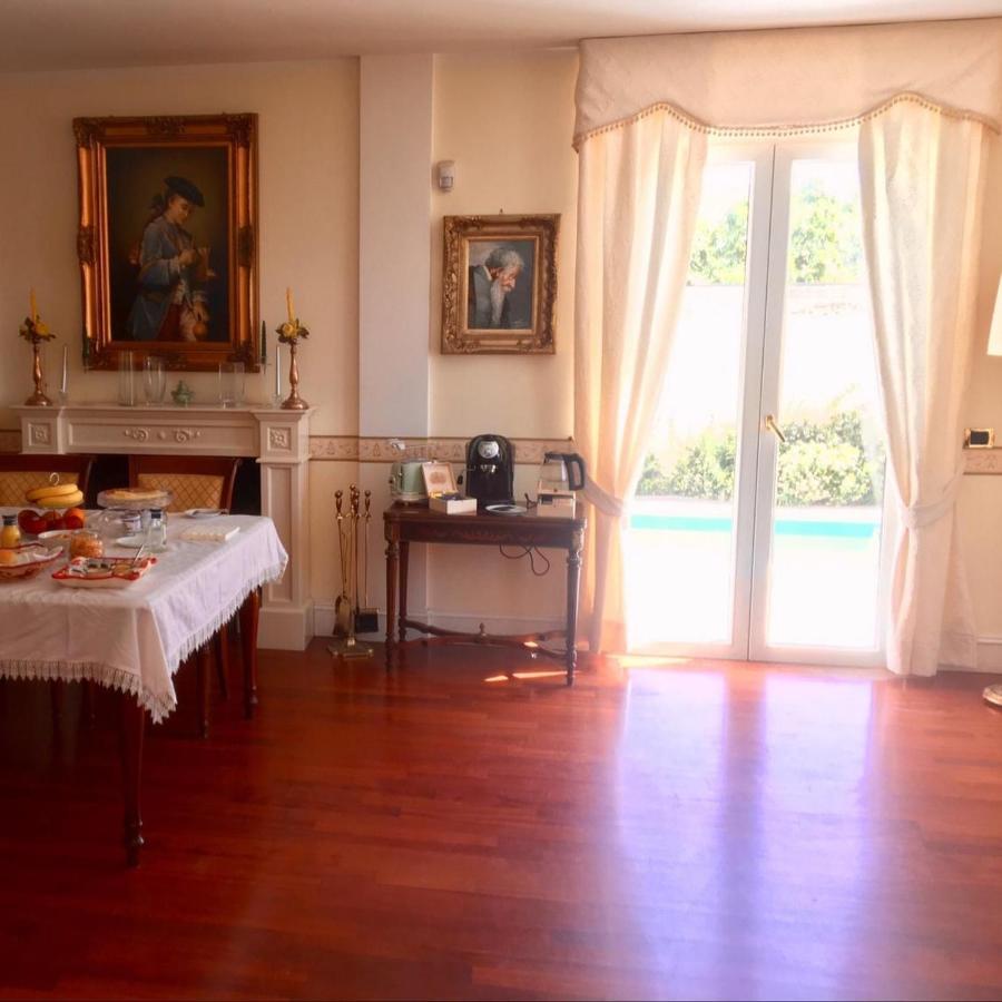 Villa Luce B&B 올비아 외부 사진