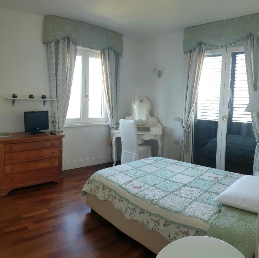 Villa Luce B&B 올비아 외부 사진